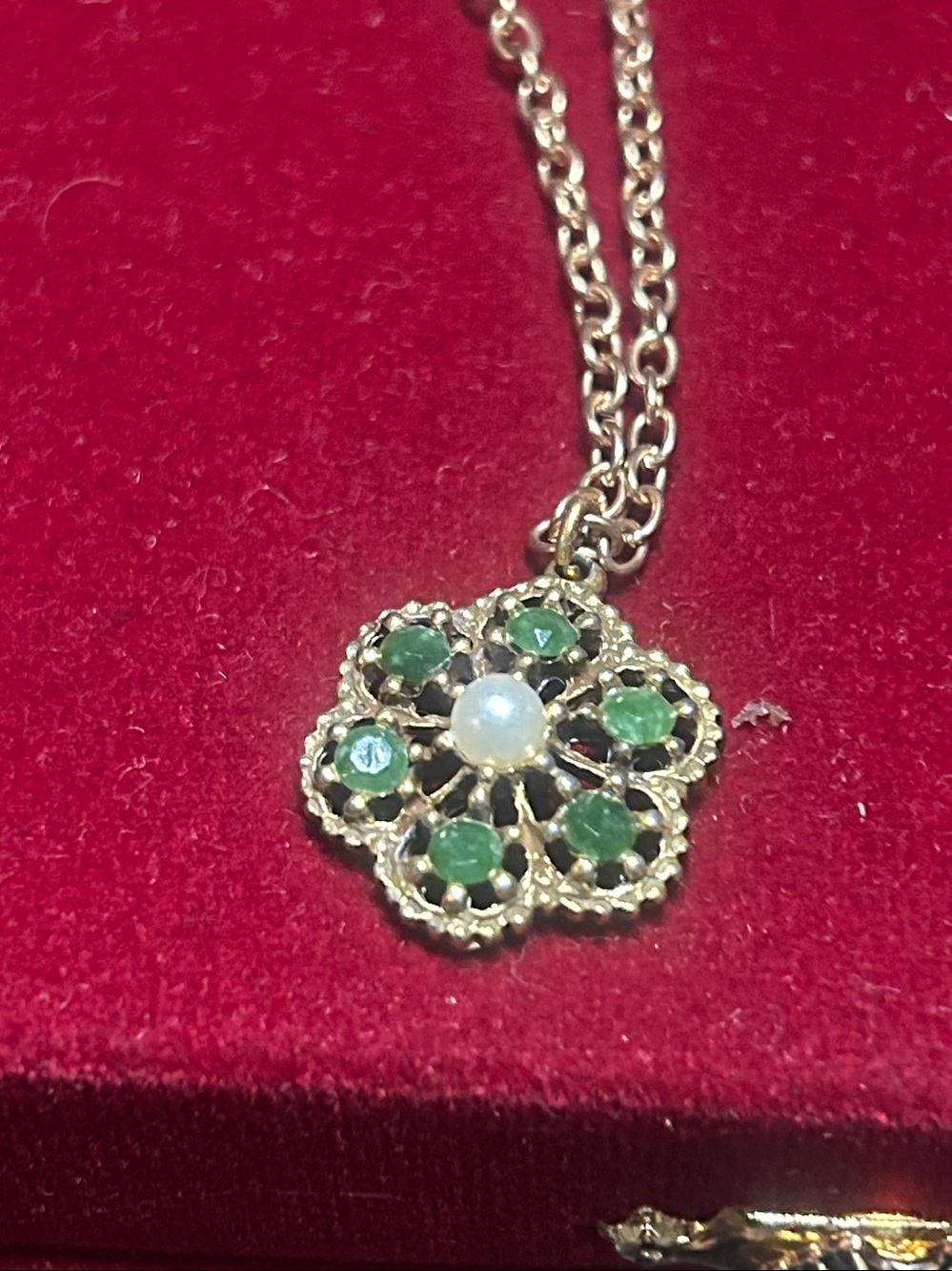 Gold Chain Necklace with Green Flower Pendant